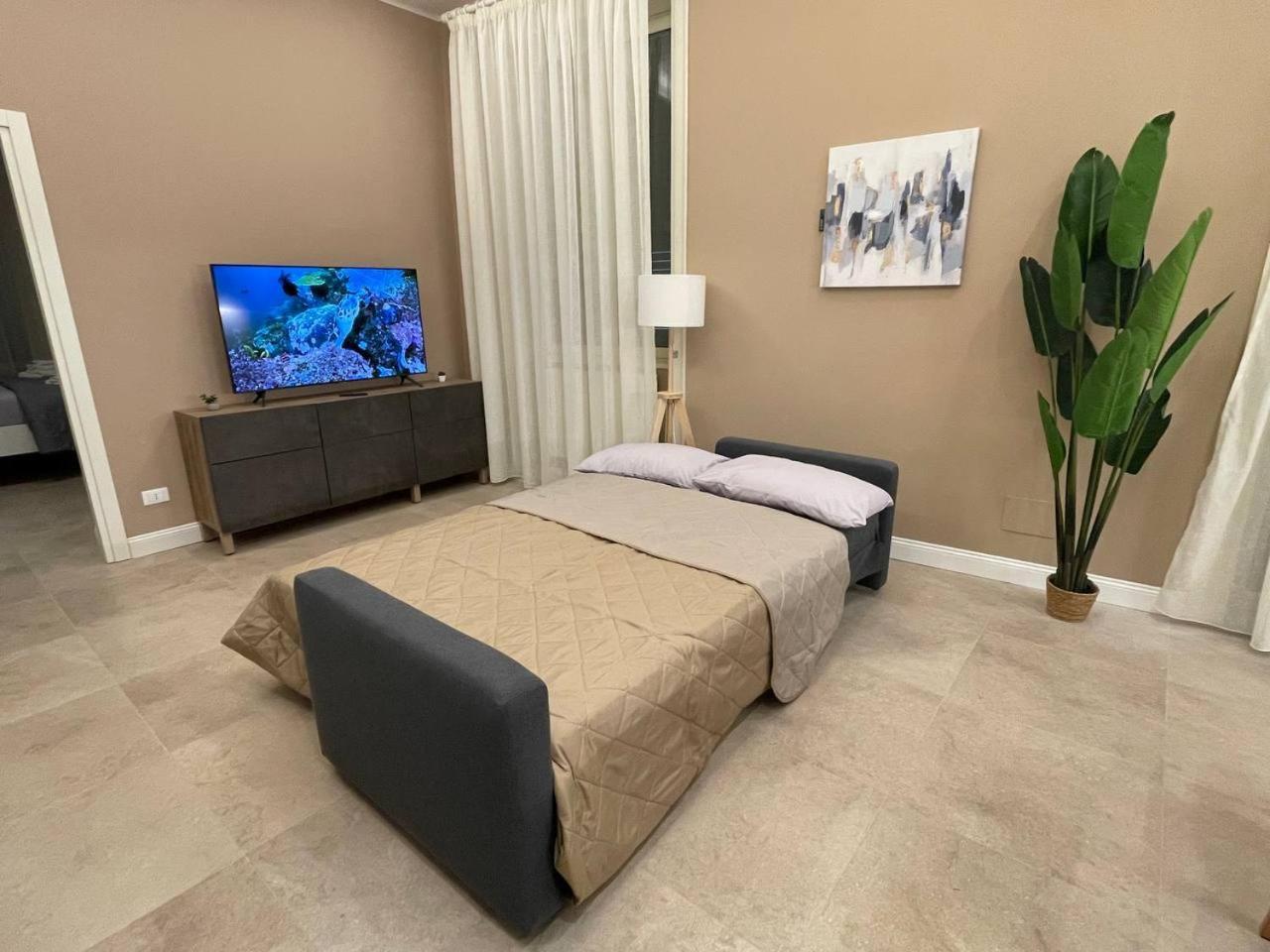 Stazione Apartment Palermo Bagian luar foto